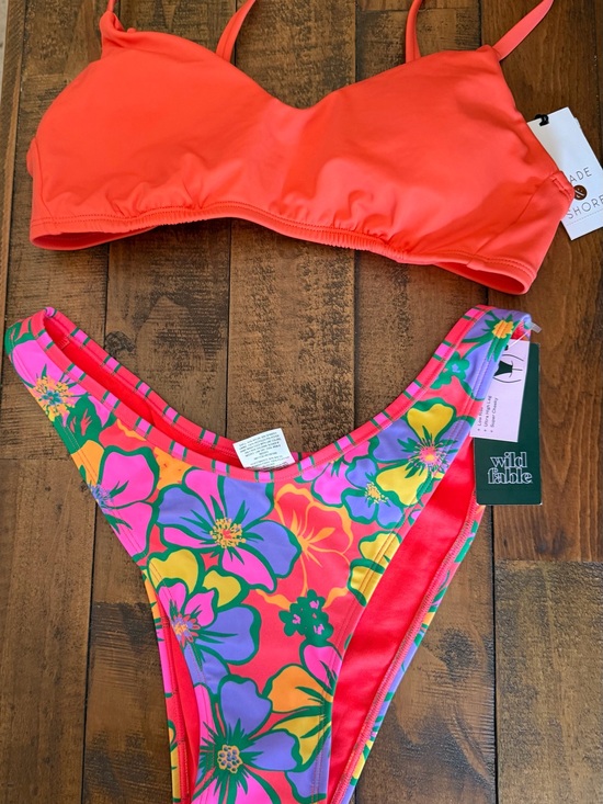 wild fable Other - wild fable Coral Bralette Top with Bright Floral High-Cut Bottoms